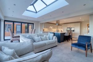 Kitchen/Diner/Lounge- click for photo gallery